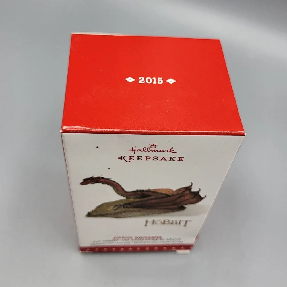 Hallmark Smaug Awakens Ornament The Hobbit Desolation of Smaug Gold Holiday